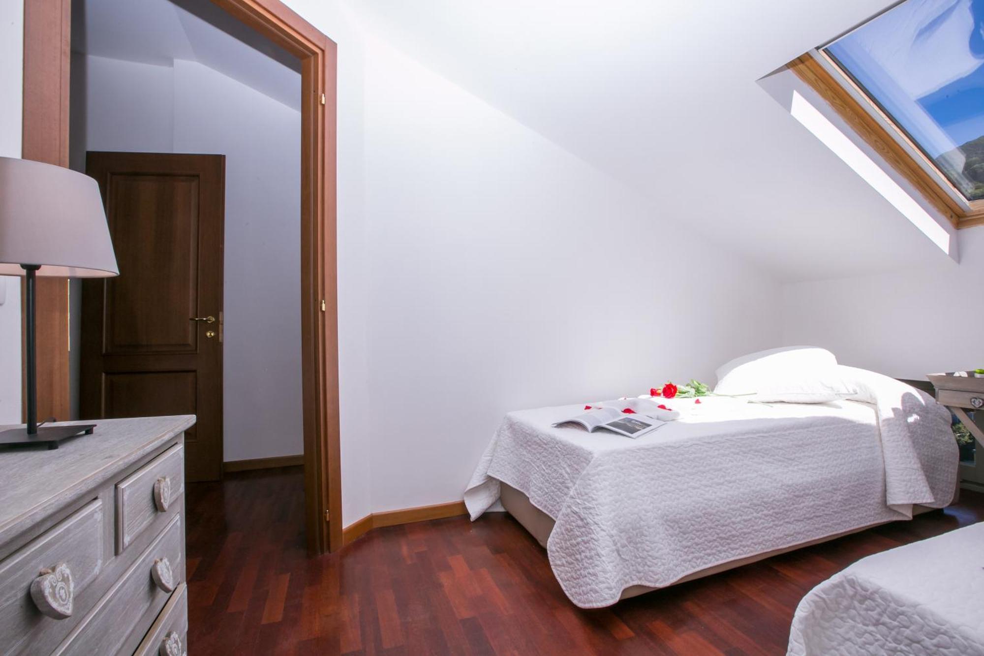 Casa Al Prato Apt. G 瓦伦纳 外观 照片