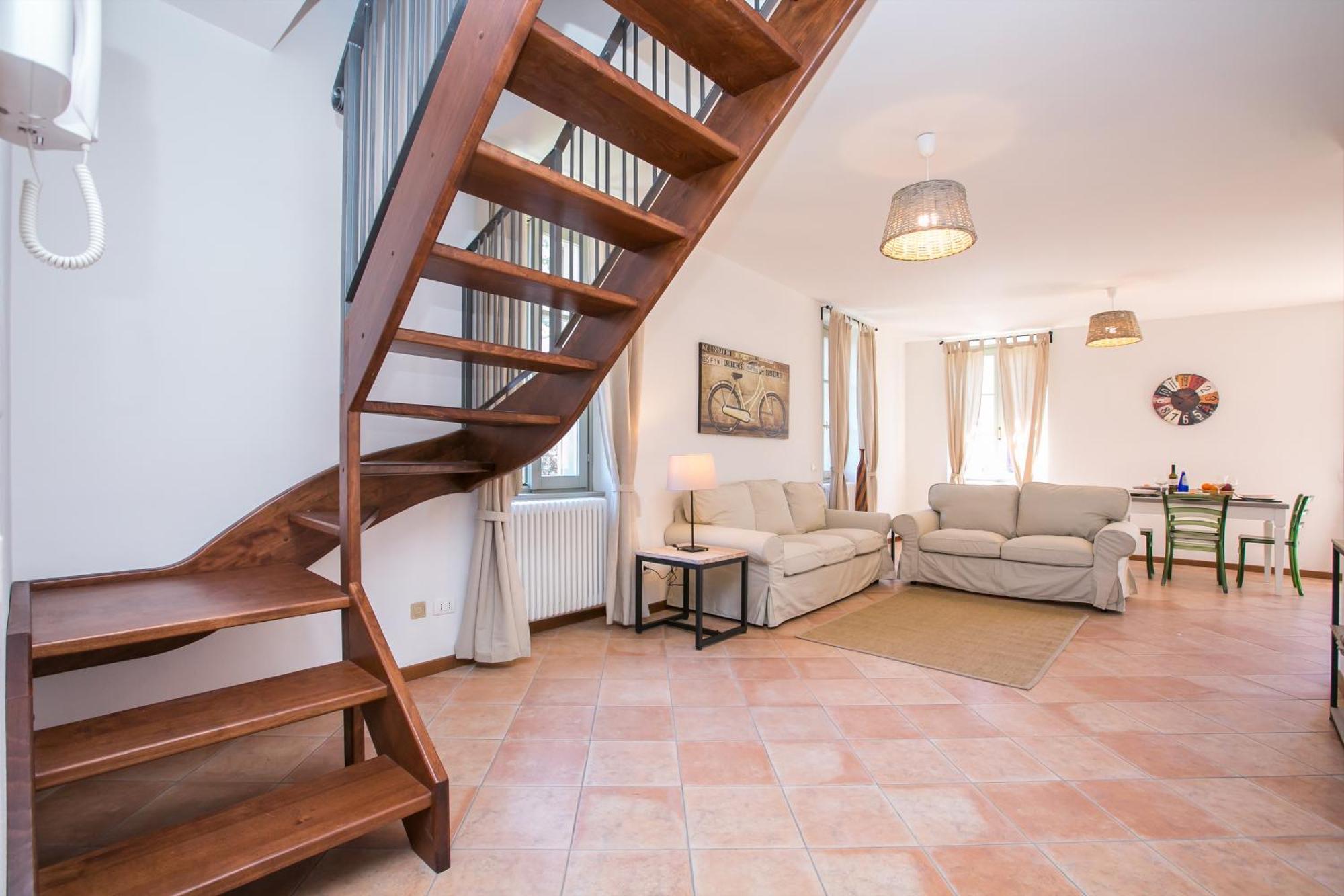 Casa Al Prato Apt. G 瓦伦纳 外观 照片